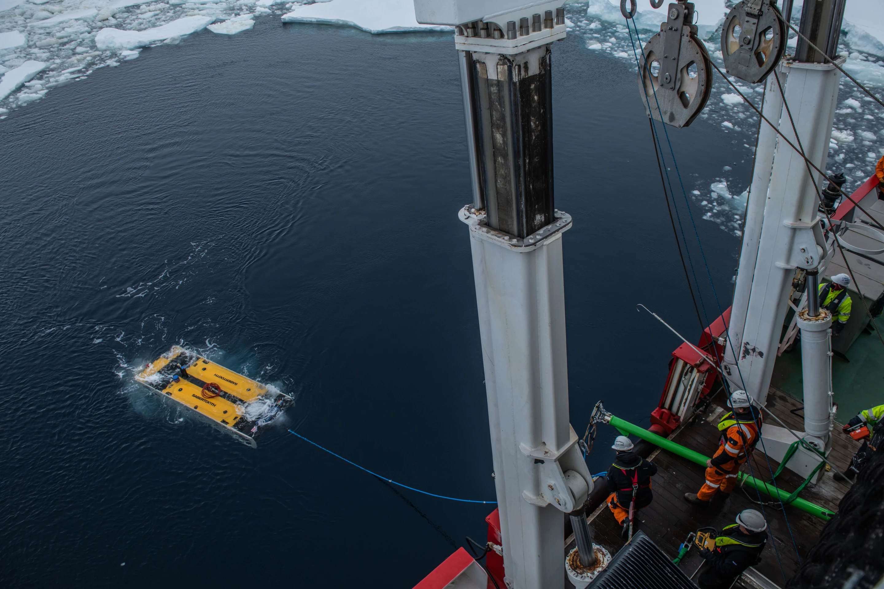 Sub-sea team of Endurance22 expedition and crew of S.A.Agulhas II recover the AUV after the last dive in the Weddell Sea, taking pictures and videos of Sir Ernest Shackleton's ship the Endurance. 20220307, Esther Horvath