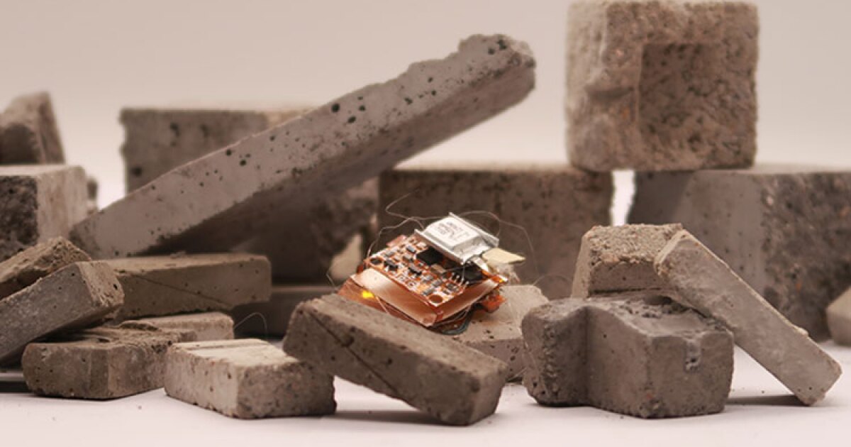 Fleet-footed insect robotic can activate a dime (actually)
