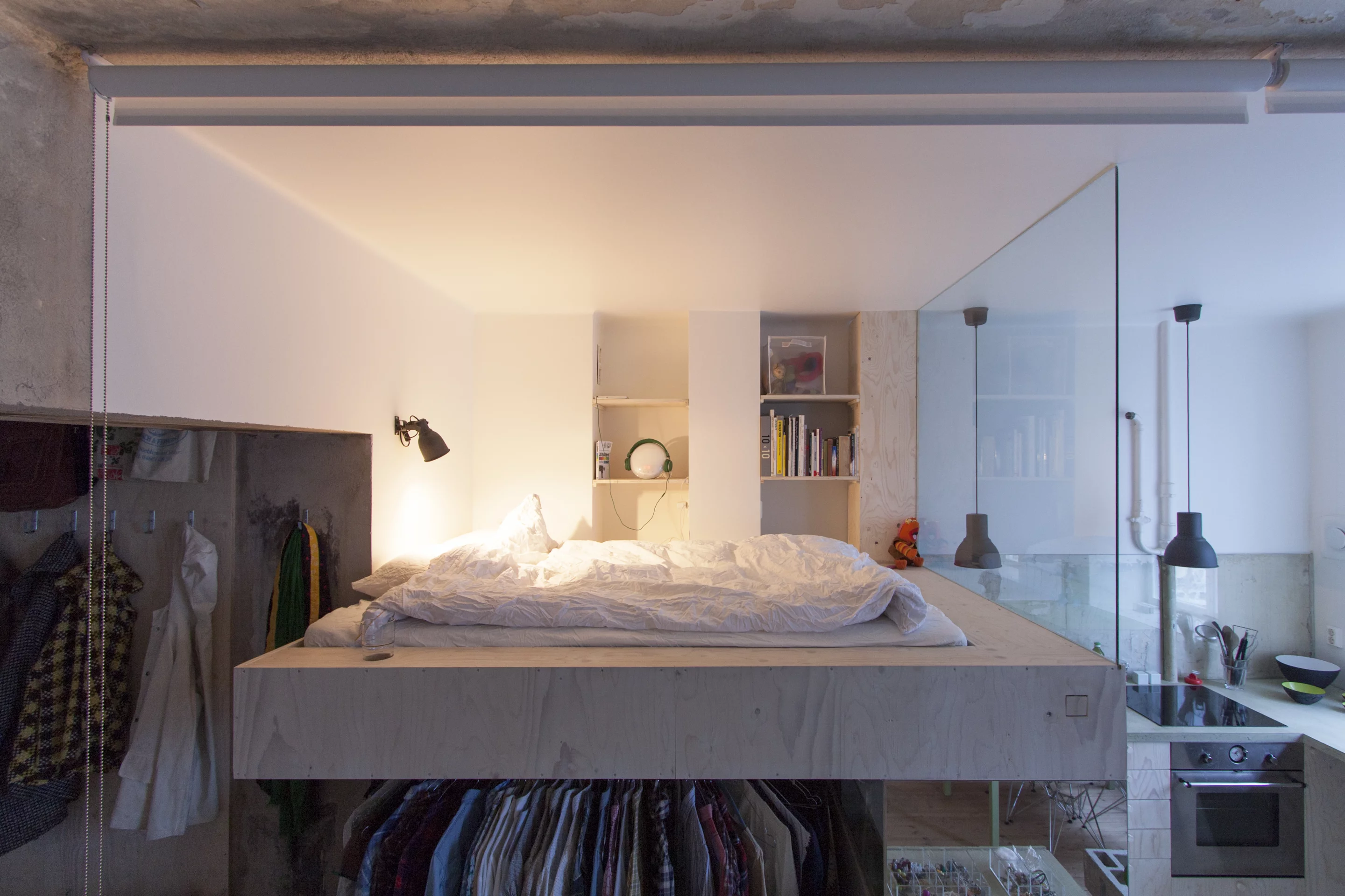 Elevated bed is cosy