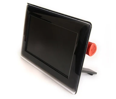 The Infinitec IUM stick lets you transfer wirelessly as much content as you can access from your laptop to any device with a USB port