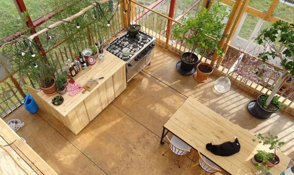 Inside CHiBB House