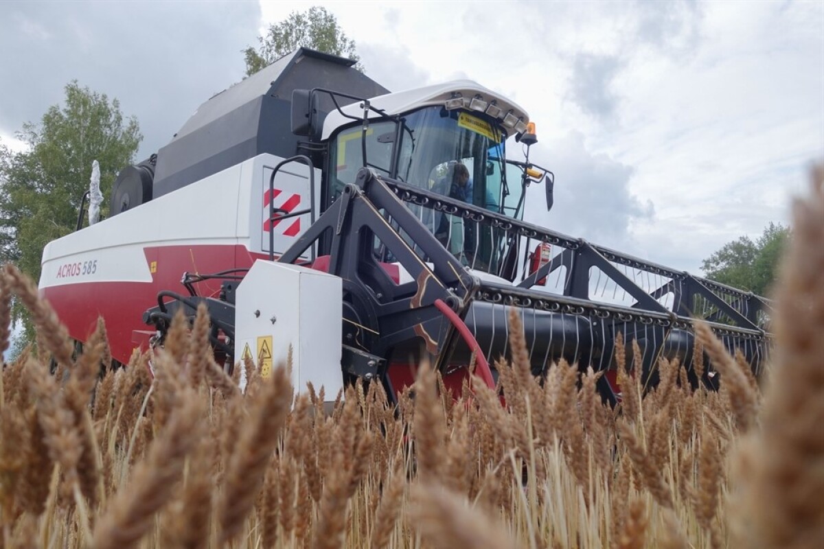 The Cognitive Agro Pilot self-driving system will be rolled out to 242 combine harvesters during the 2020/2021 Russian harvest seasons