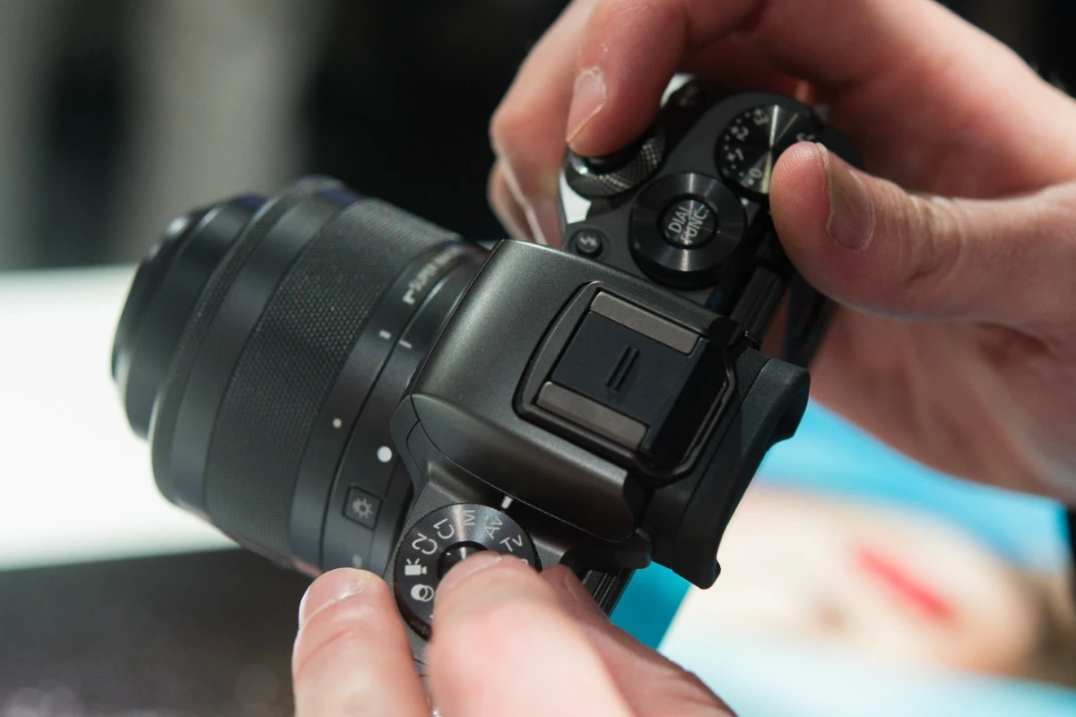 The Canon EOS M5 mirrorless camera feels like a very small DSLR