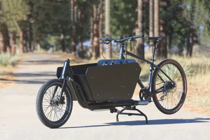 The Argo Fy converts a regular bike or ebike into a Dutch-style front-loader