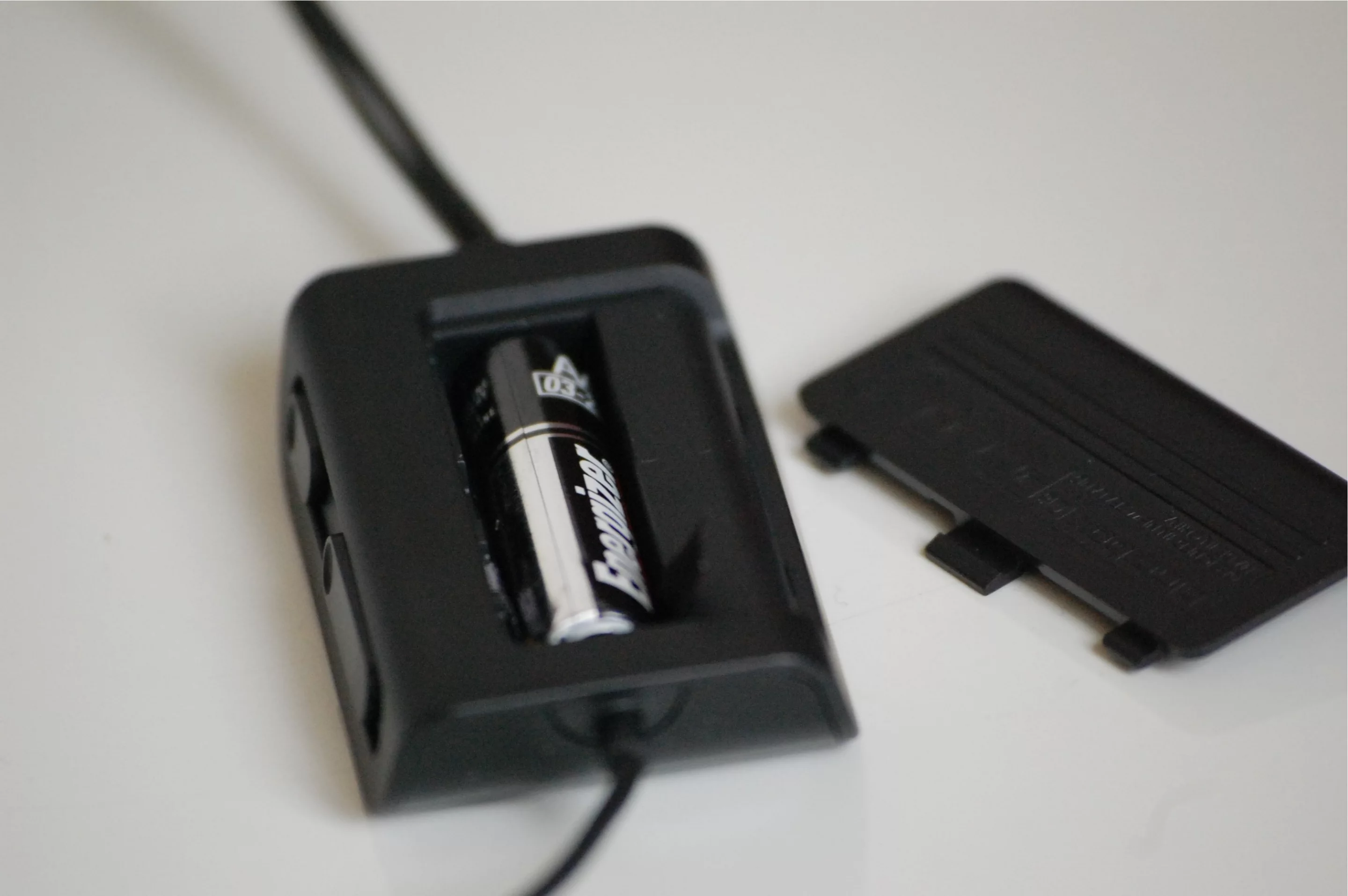 The ANR circuitry housed within the in-line controller is powered by an included AAA-sized battery, that's said to give a good 50 hours of use before requiring replacement