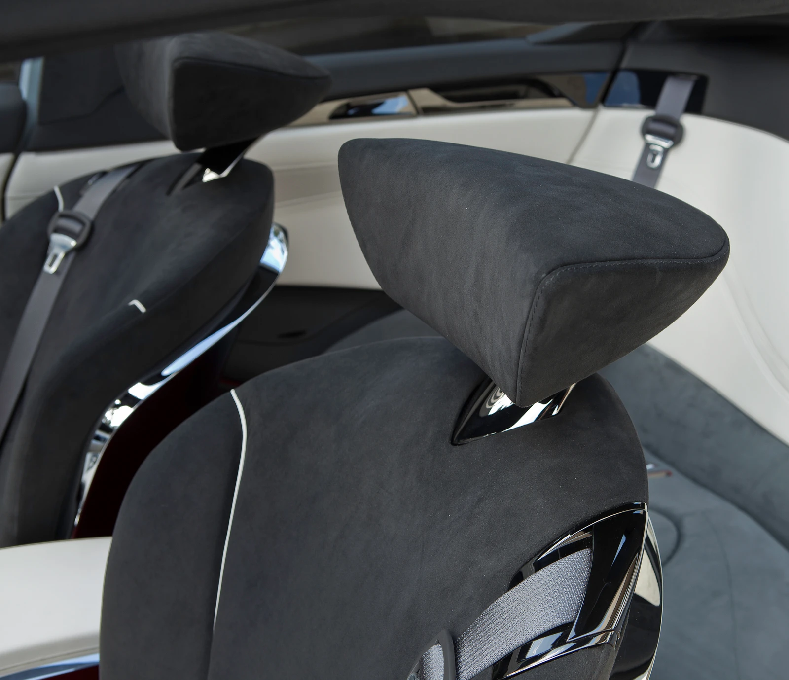 Nissan Ellure Concept