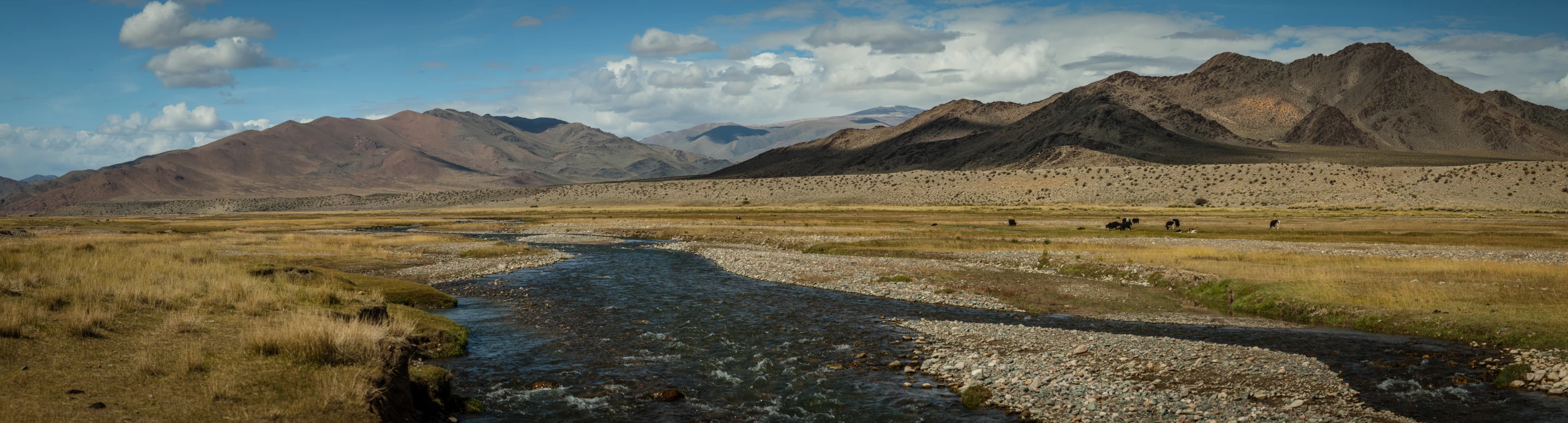 Mountain panorama, between Hotgorhag and Tolbo