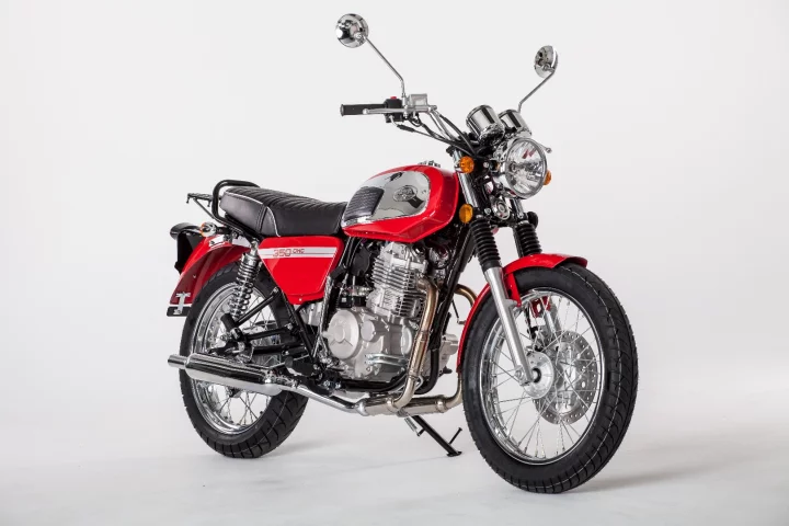 The 350 OHC ushers a legendary Jawa model family into a new era