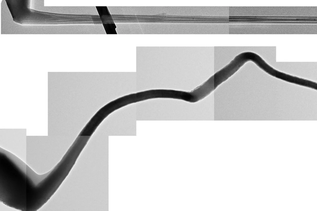 Formerly unobserved increase in length and twist of the anode in a nanobattery (Image: DOE Center for Integrated Nanotechnologies)