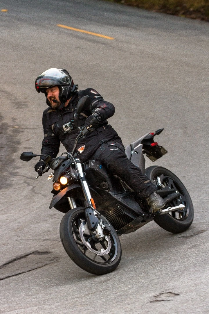 2016 Zero FXS: ABS system doesn't handle bumpy corner entries as well as it should