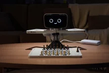 SenseRobot Chess Mini is presently on Kickstarter