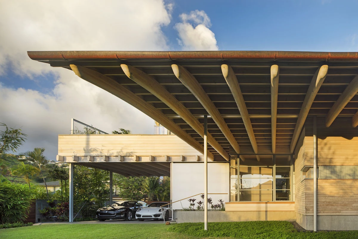 Honolulu's Island Residence was also designed by Bohlin Cywinski Jackson and is dominated by deep roof eaves which extend outward, providing shelter and prolonging the lifespan of the materials underneath