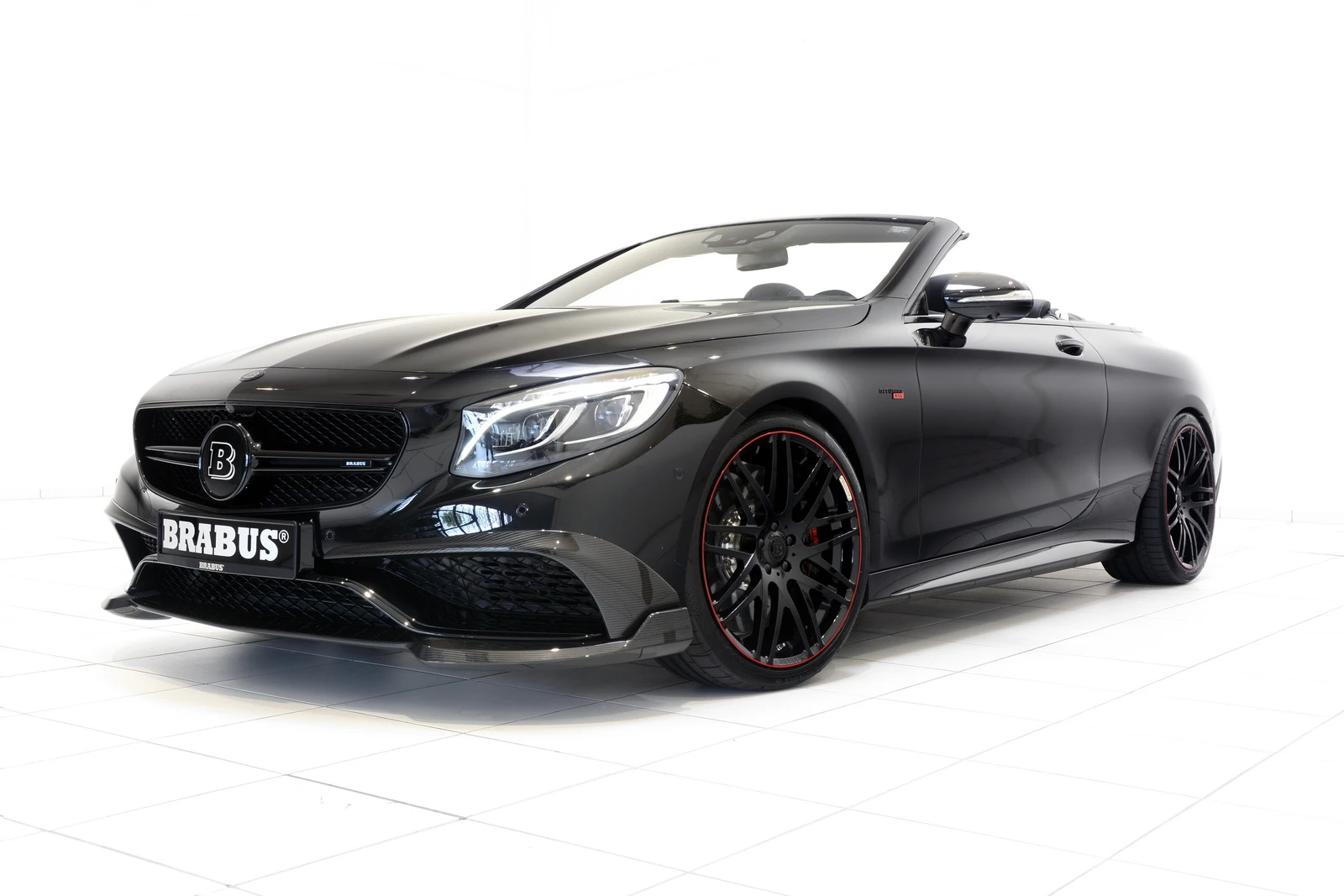 Hold onto your haircut, the drop top Brabus will hit 350 km/h