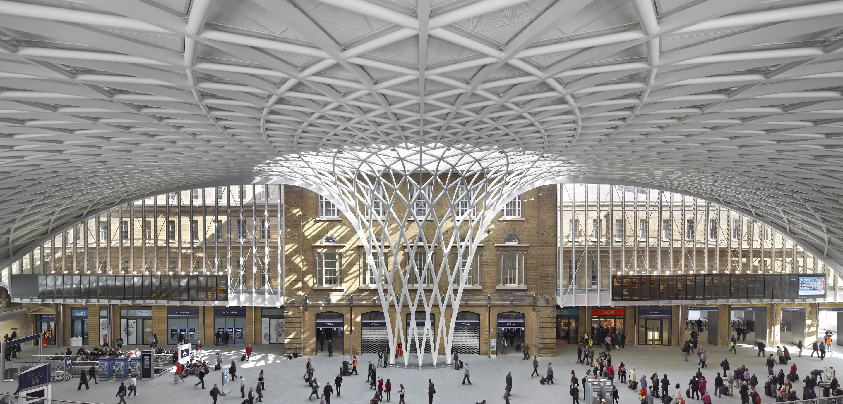 Kings Cross Station Redevelopment by John McAslan + Partners (Photo: Hufton Crow)