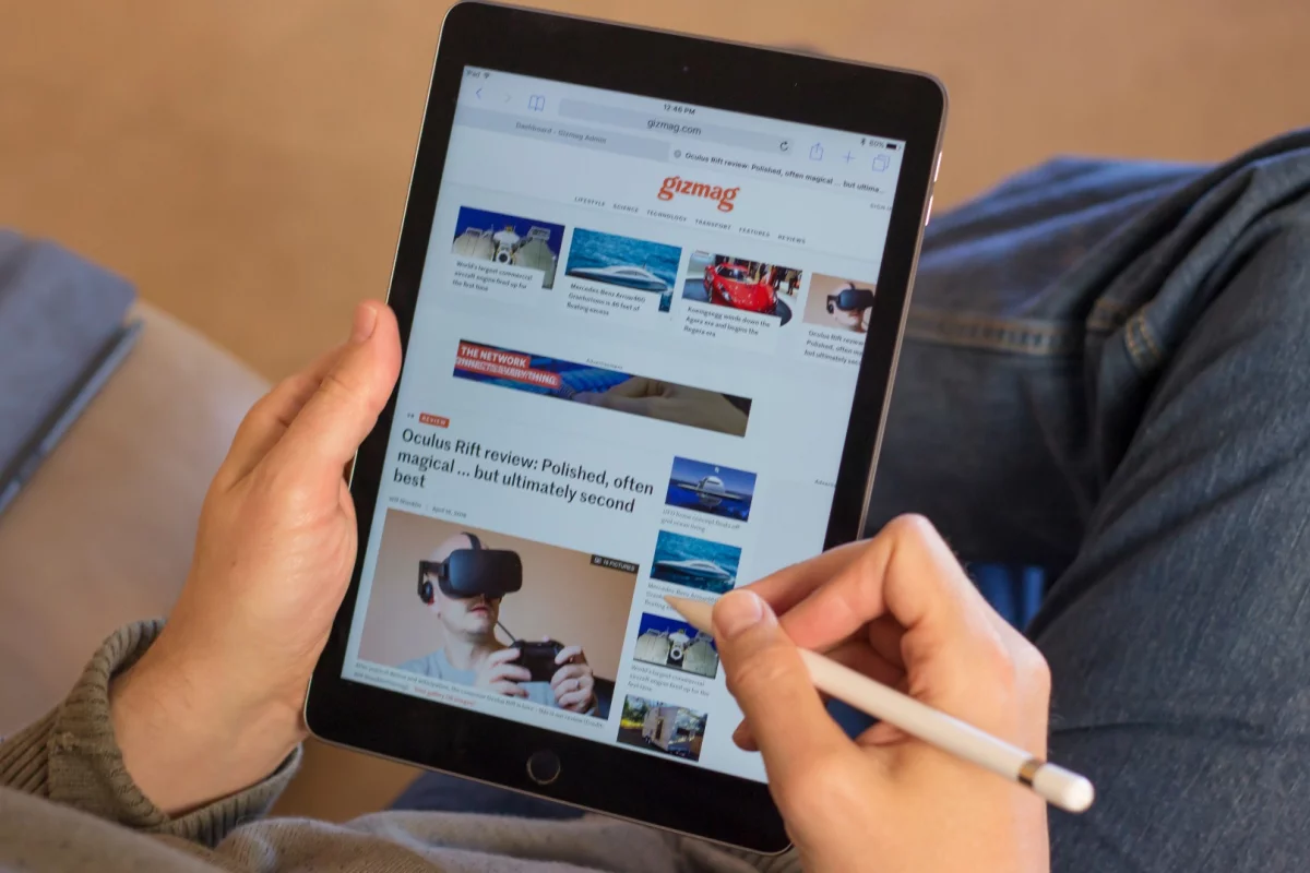 We review the iPad Pro 9.7, a great classic tablet with an inexplicable price hike