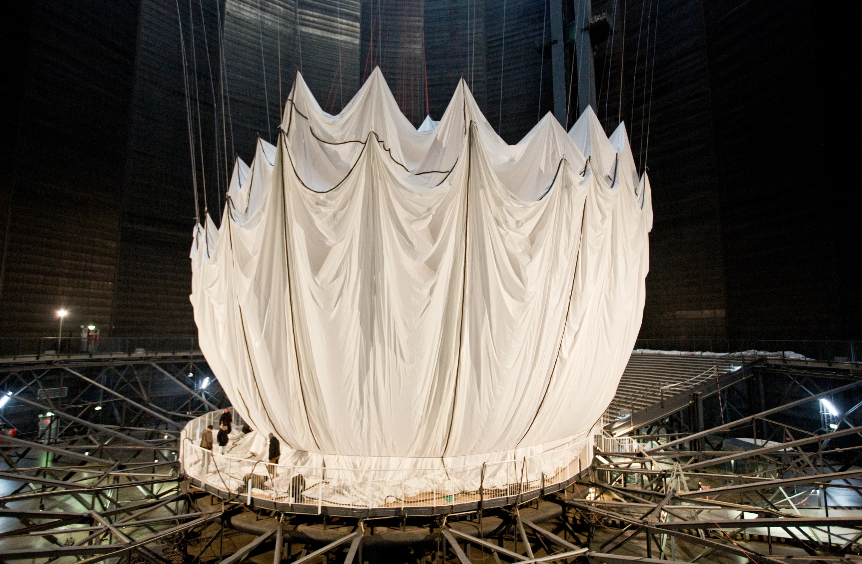 Big Air Package boasts the huge scale which typifies the artist's work (Photo: Wolfgang Volz)