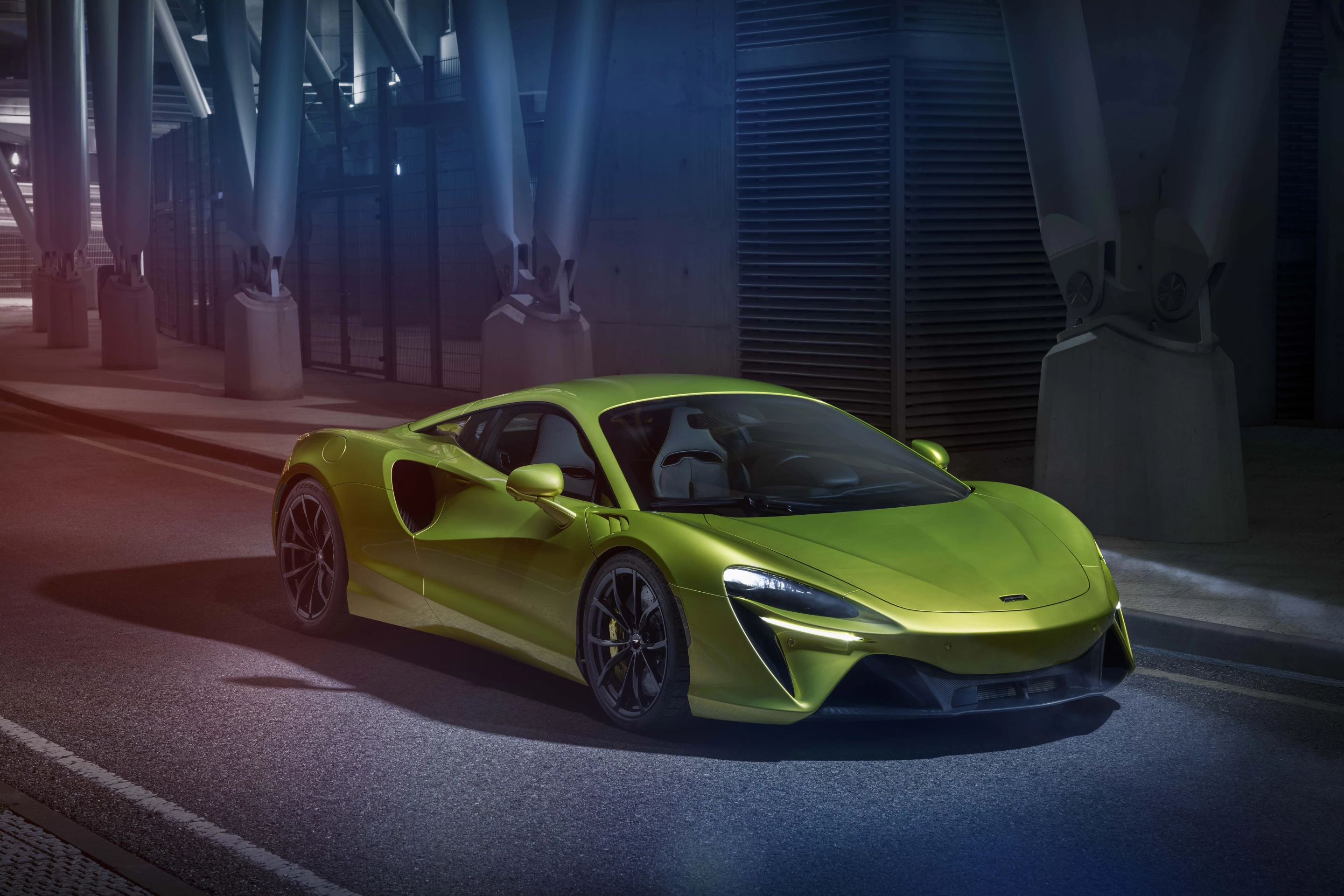 McLaren's all-new Artura hybrid