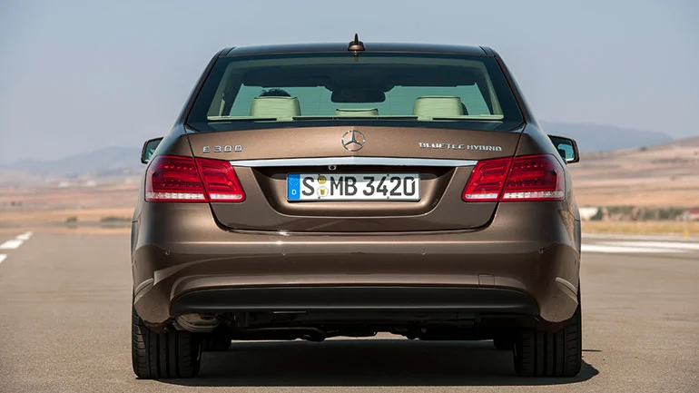 2014 model year Mercedes-Benz E-Class Luxury trim