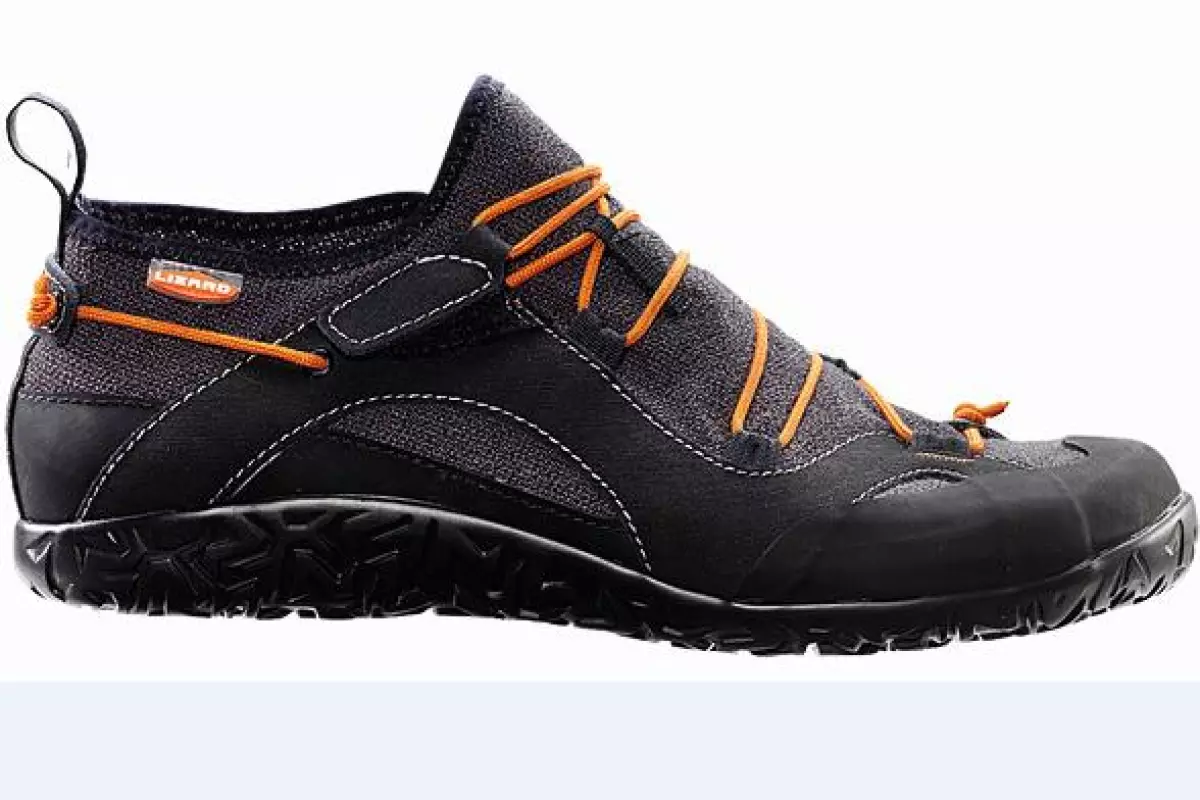 The Lizard Kross Scramble brings minimalist design to the hiking shoe market