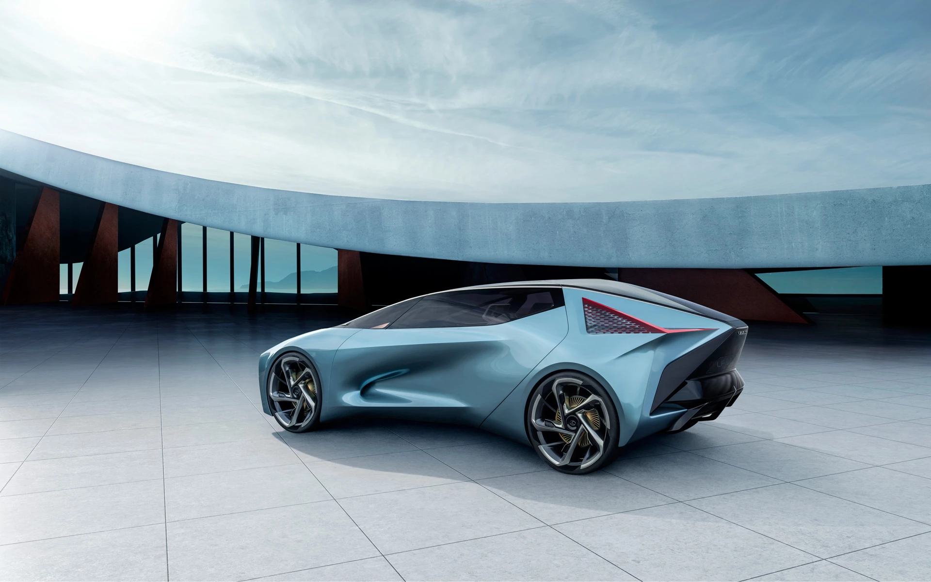 From this angle, the LF-30 Electrified reminds us of a wave surging forward