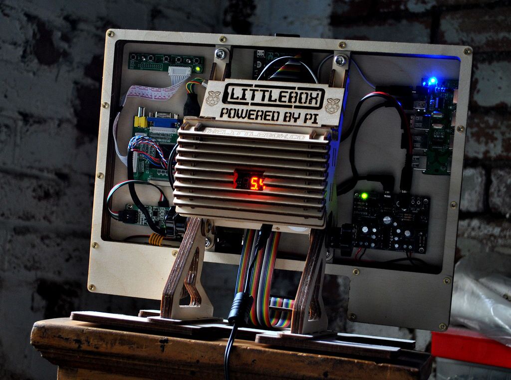 Littlebox's innards