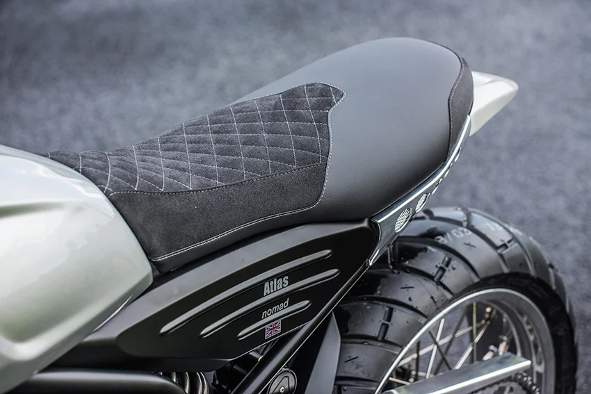 Norton Atlas 650 Nomad: comfy seat unit