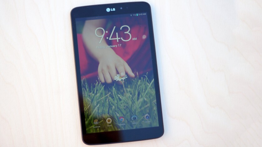 Lock screen on the standard LG version of the G Pad 8.3