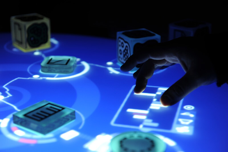Reactable puts modular music synthesis on the table