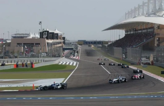 Both Williams running strongly in the early stages of the race
