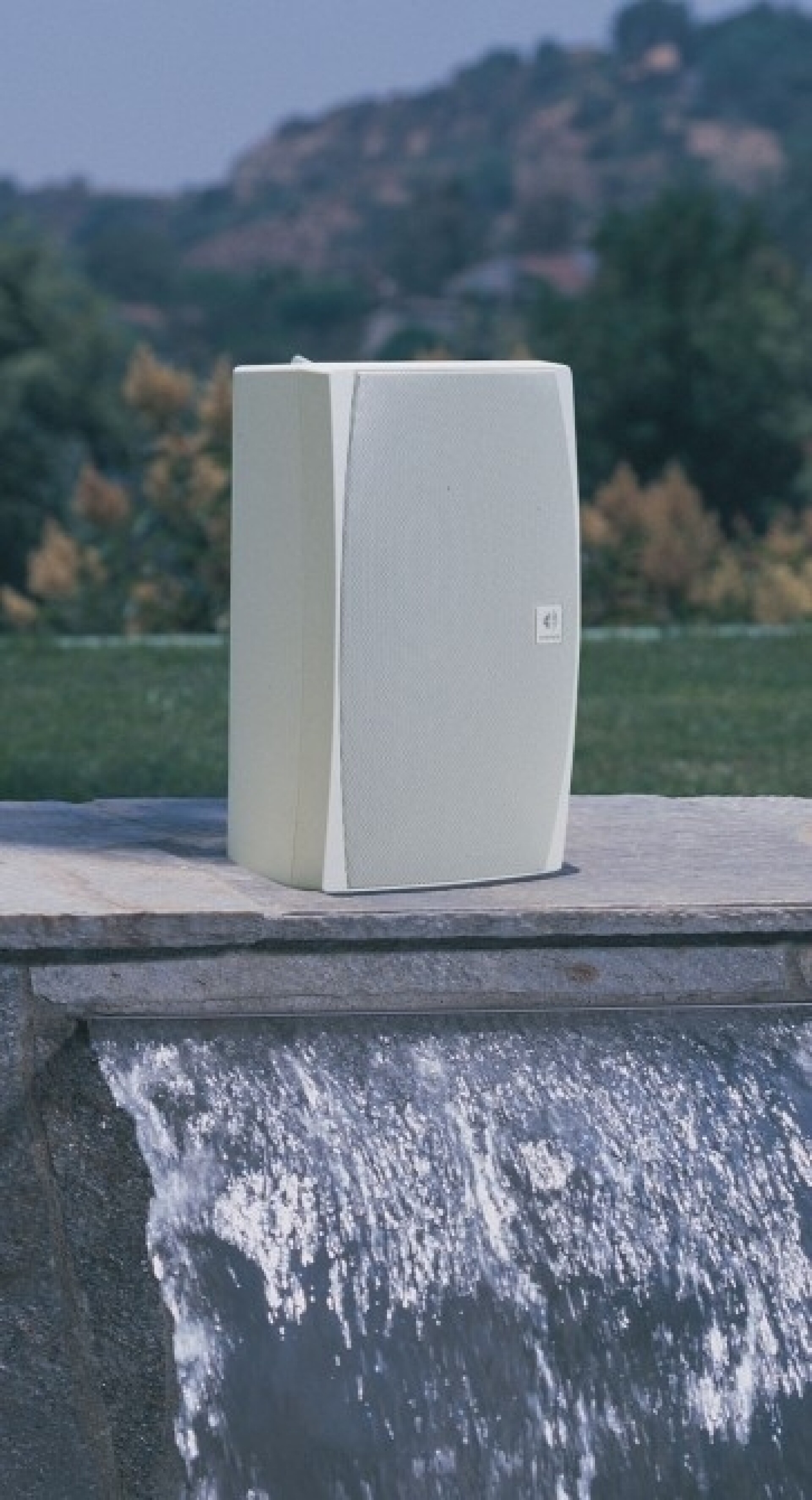 Sonance updates outdoor speaker line
