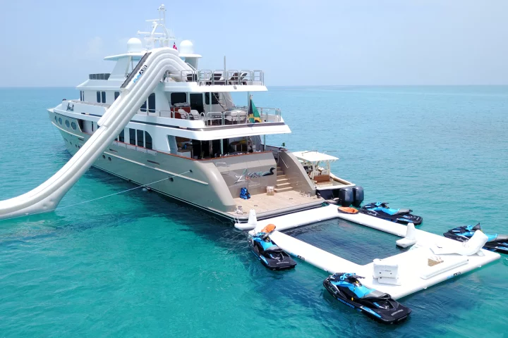 FunAir's inflatable yacht accessories turn your leisure machine into a super leisure machine