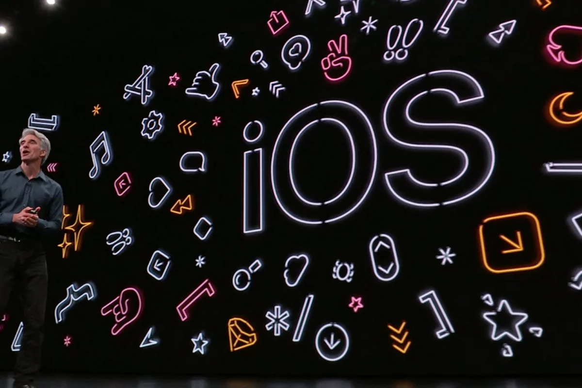 Apple's Craig Federighi takes to the stage at WWDC 2019