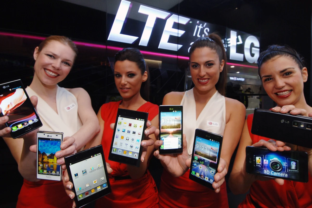 LG's Optimus L7, Optimus Vu:, Optimus 4X HD and LG Optimus 3D Max at MWC 2012