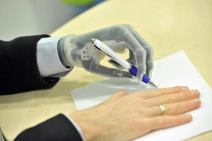 Touch Bionics has given its i-limb Ultra Revolution a number improvements to its grip functionality
