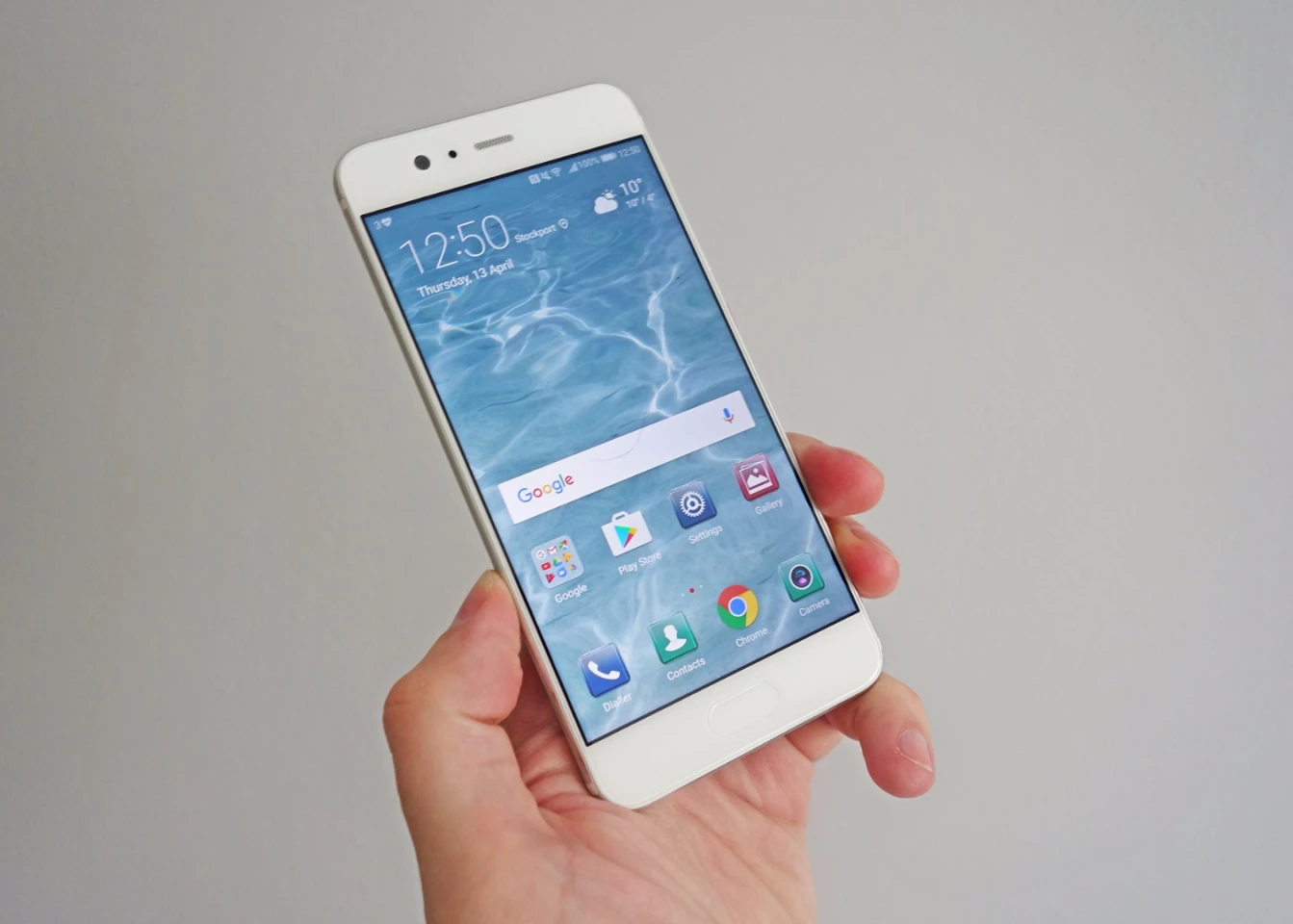 There's a lot to like about the Huawei P10, but not that much to love
