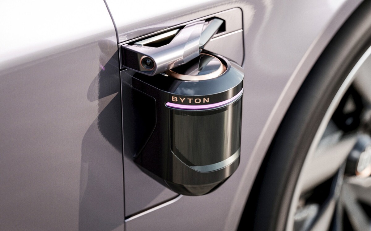 The side-view LiDAR system sits in a small canister below the side "mirror" camera and retracts when not in use