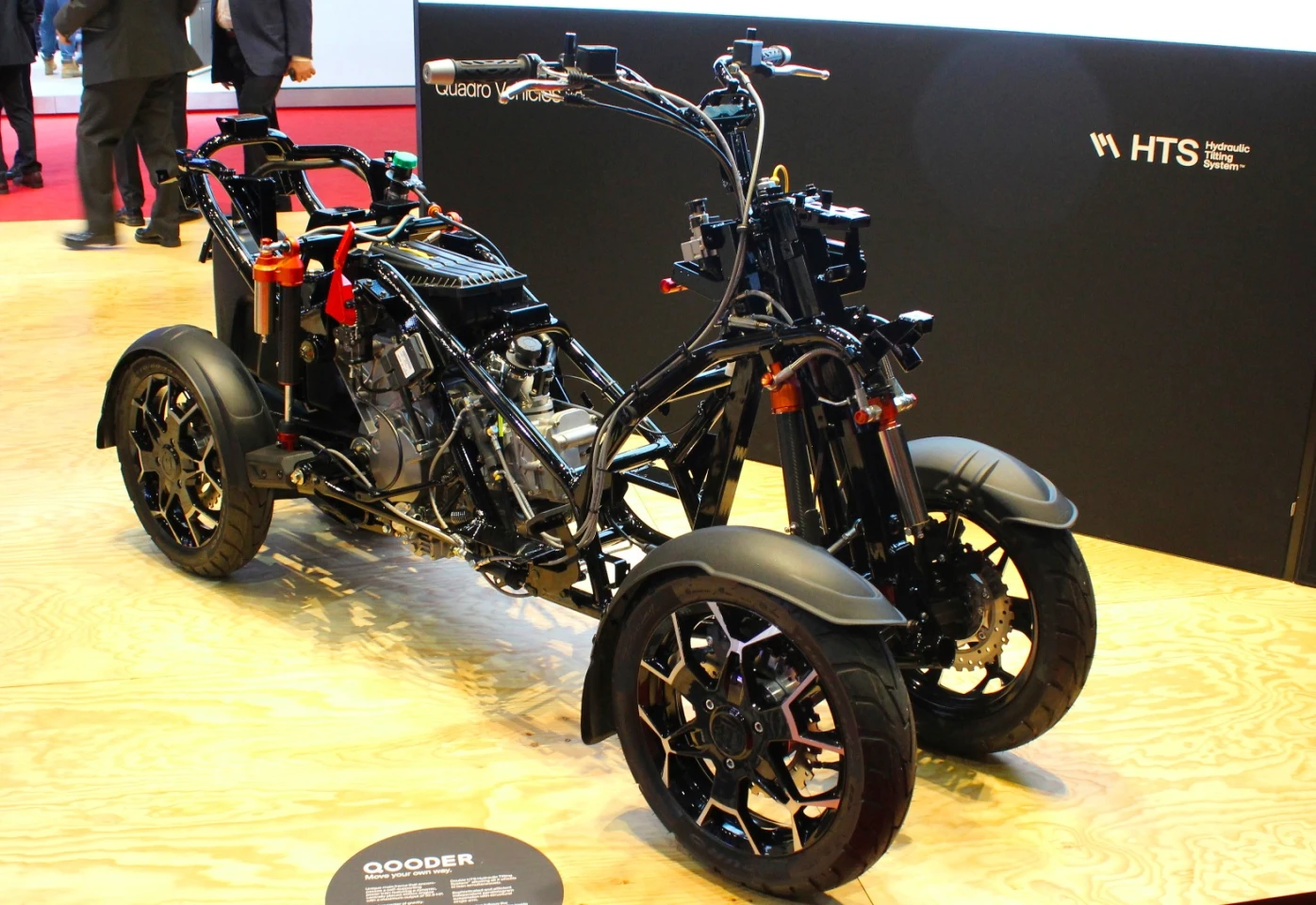 Quadro Qooder: a complex looking arrangement with its kit off