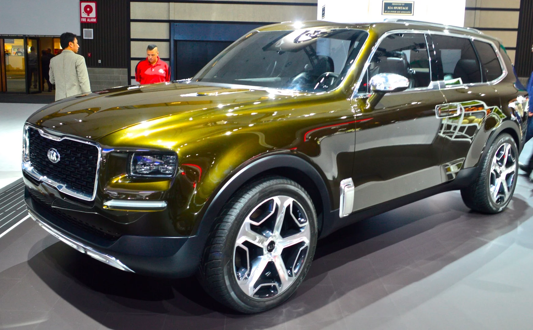 Debuted at the 2016 Detroit Auto Show, the Kia Telluride is a vision of a seven-seat full-size SUV