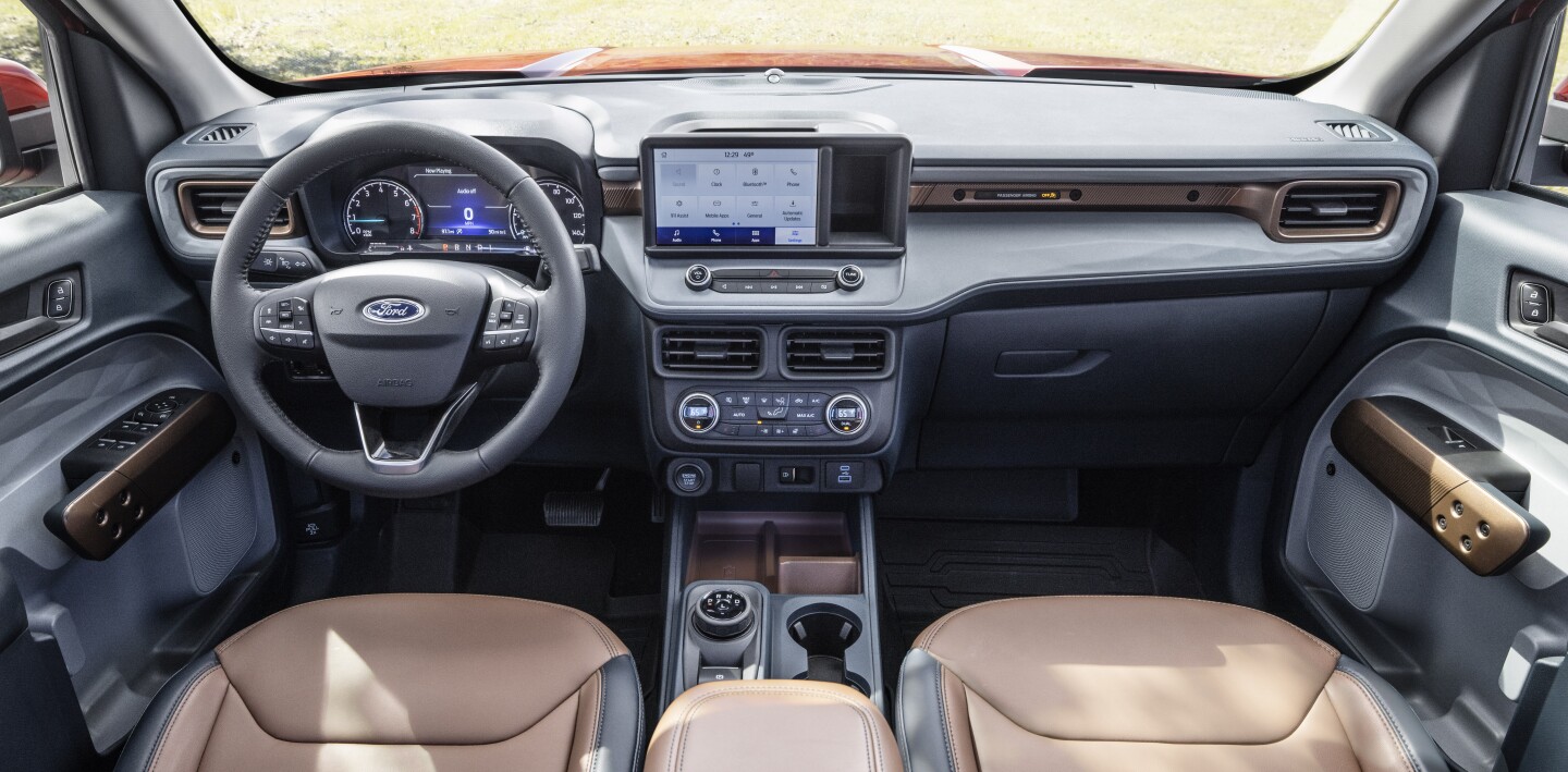 Ford Maverick Lariat Hybrid 2025