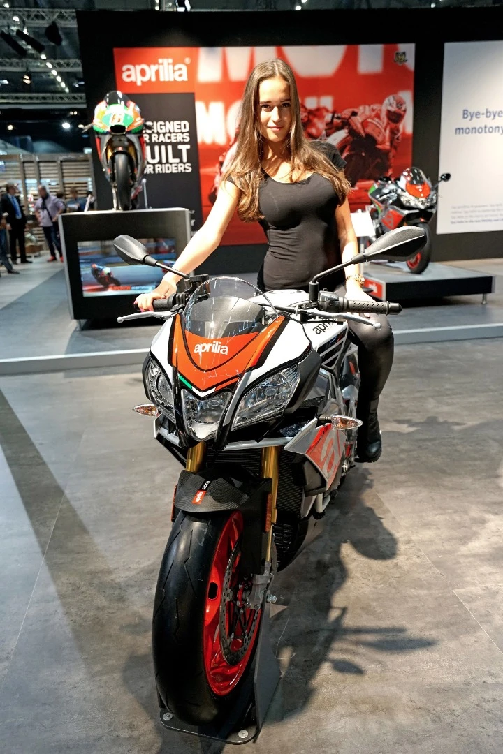 Aprilia unveiled its new RSV4 and Tuono lineup this week at the Intermot show in Cologne