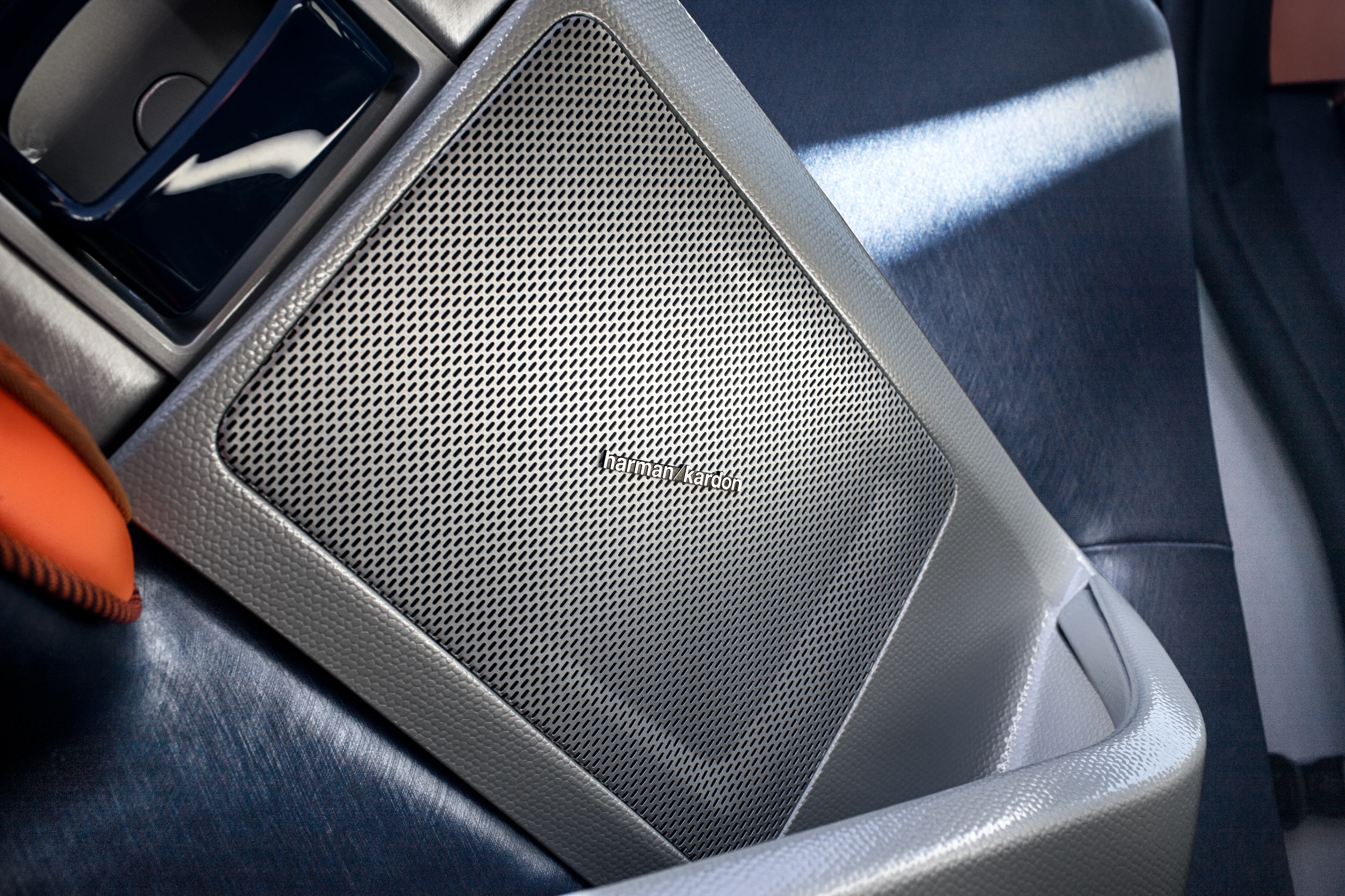 The vehicle incorporates a high-end Harman-Kardon premium audio and video set up