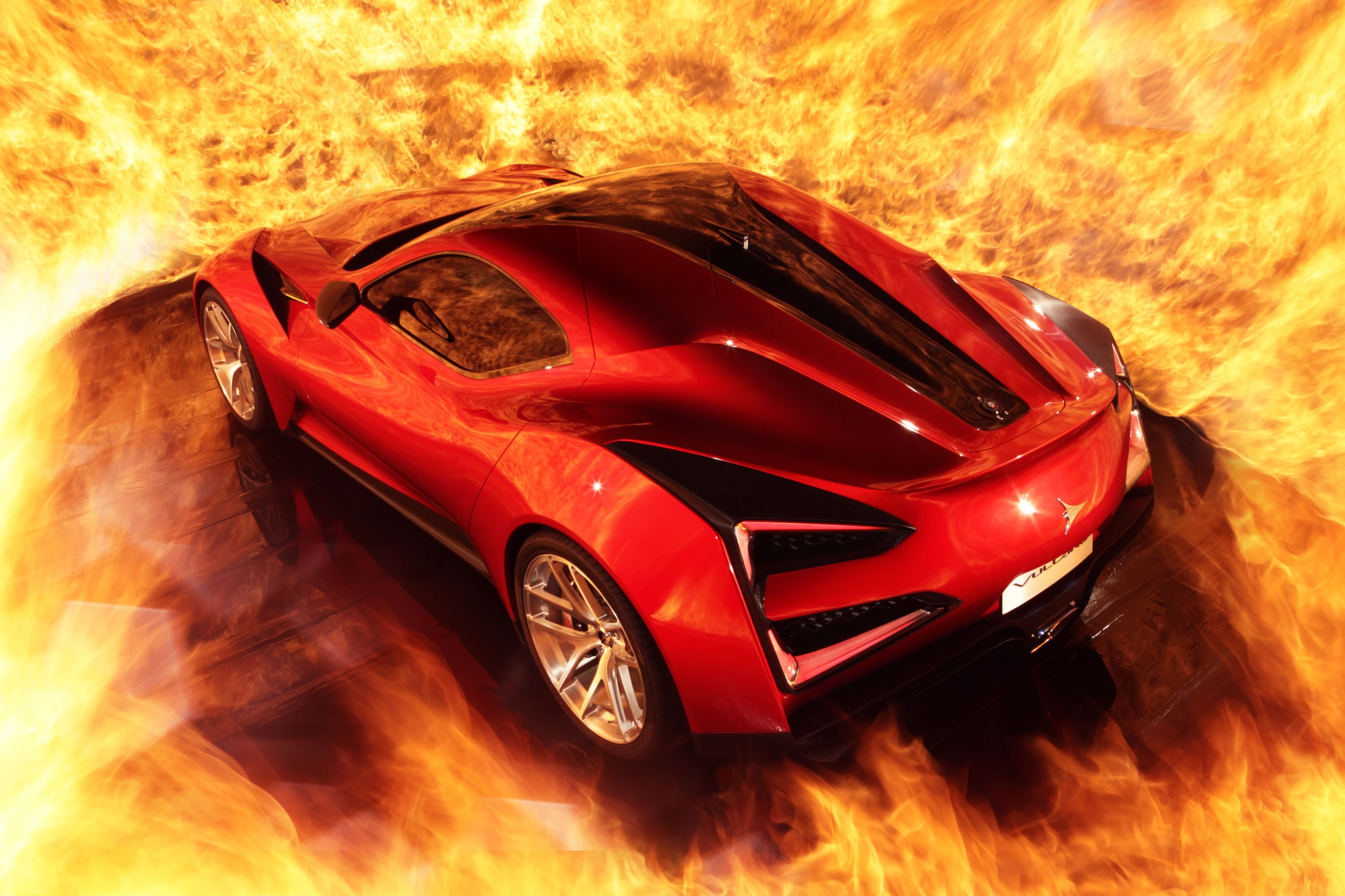 Engine heat evacuation is managed towards the sides, avoiding the negative aerodynamic impact of hot air