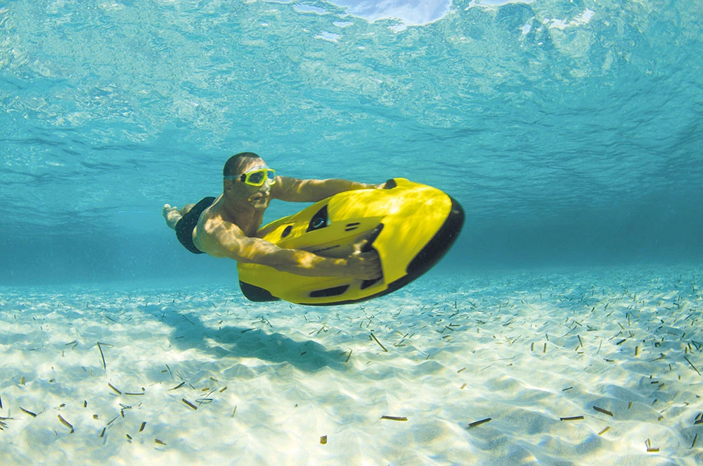 The SeaBob F5 can dive to depths up to 131 ft (40 m)