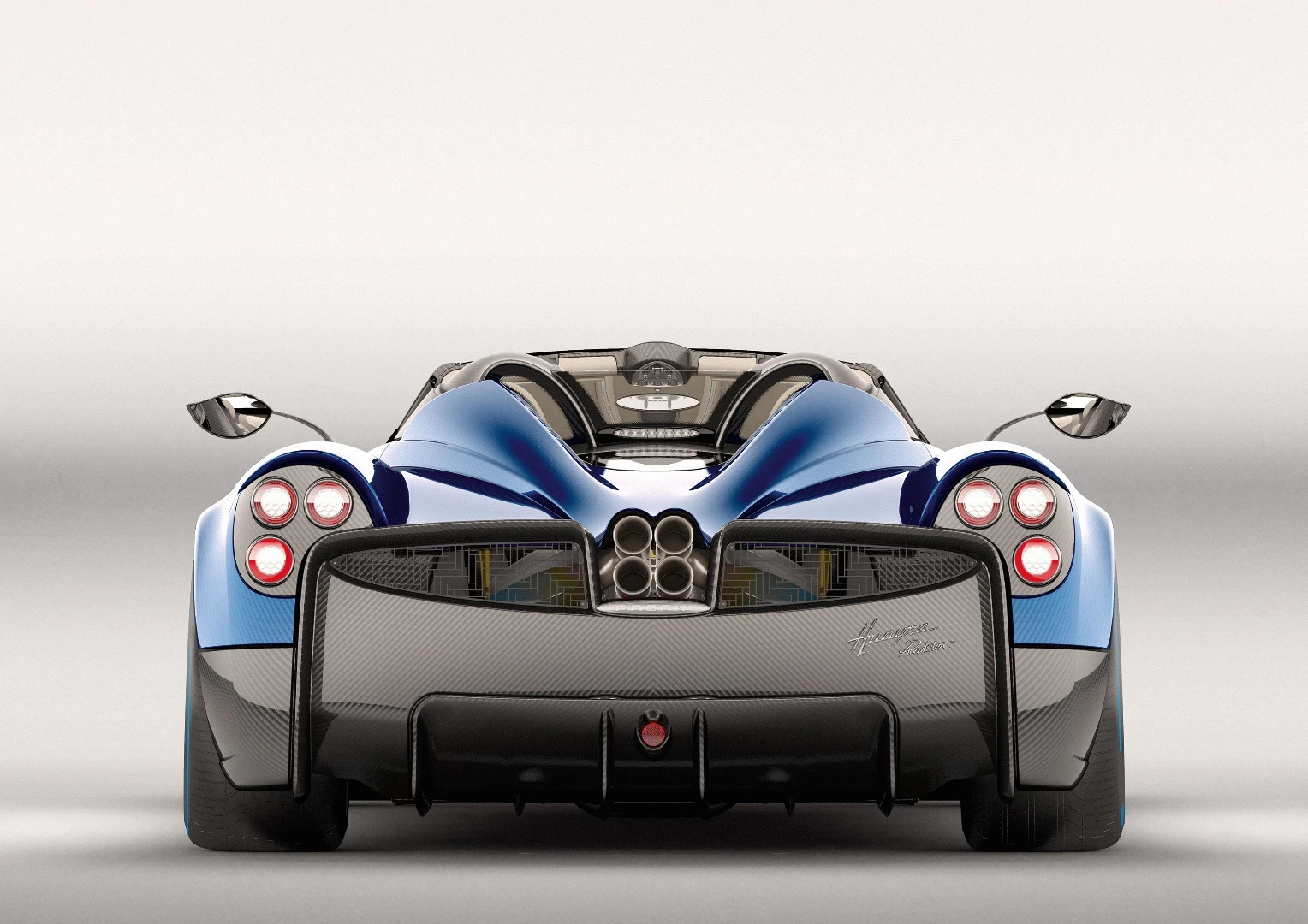 Pagani says the Roadster is 80 kg lighter than the Coupe