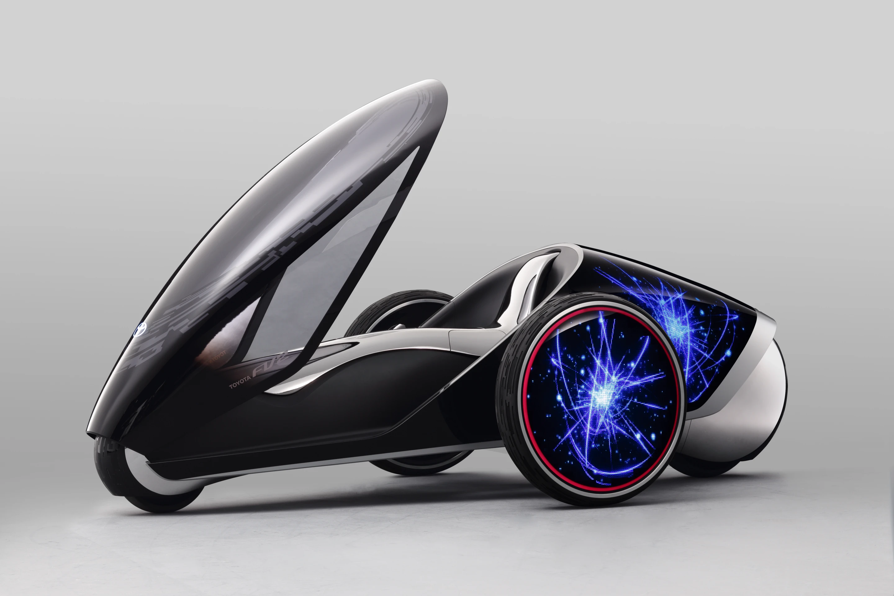 Toyota's FV2 Concept features a high-resolution display on its exterior