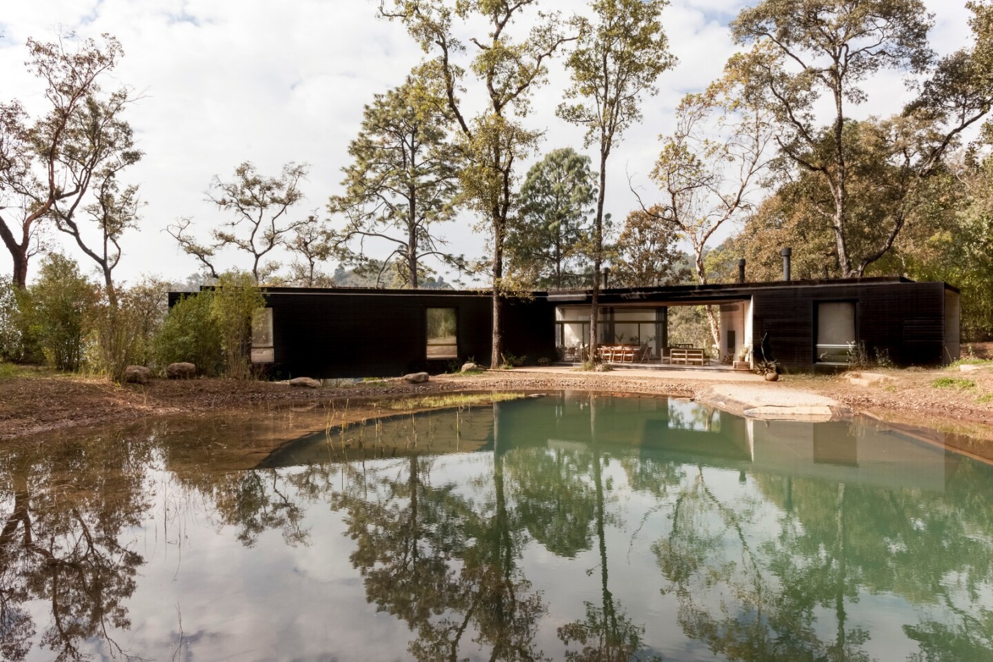 The Y-shaped Casa de la Roca was designed by Barcelona and Mexico-based architecture firm Cadaval & Solà-Morales