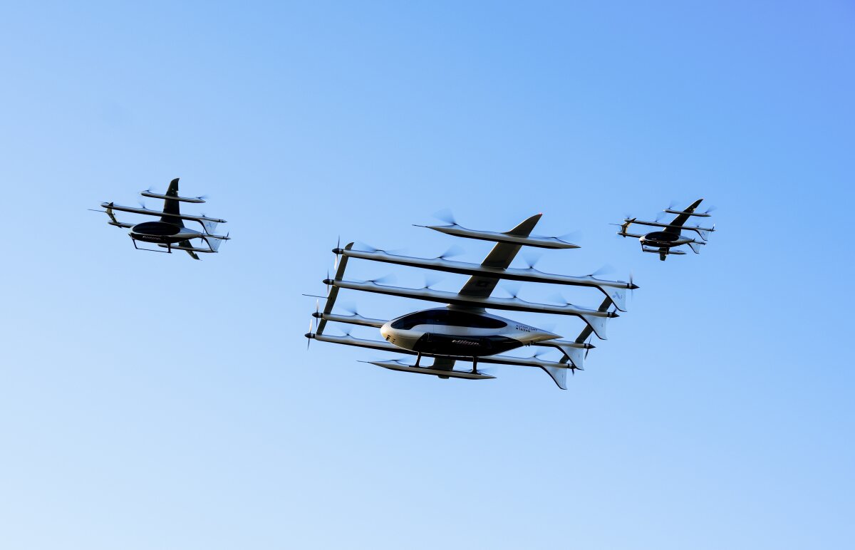 World's largest eVTOL just proved it can play nice with other flyers