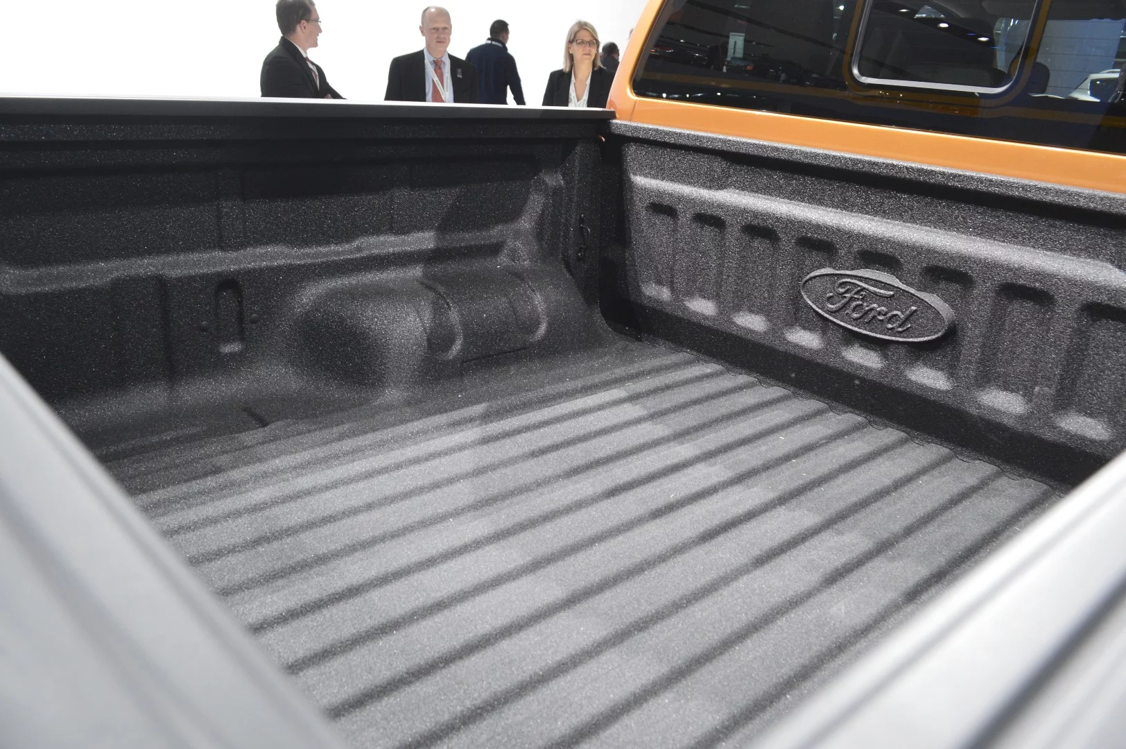 A peek in the Ranger's bed