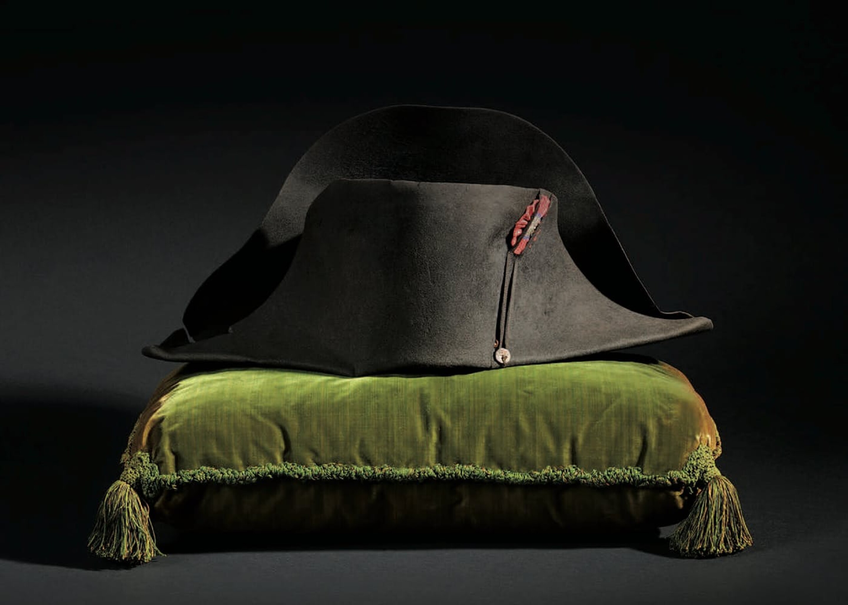 The world's most expensive piece of clothing goes back to auction