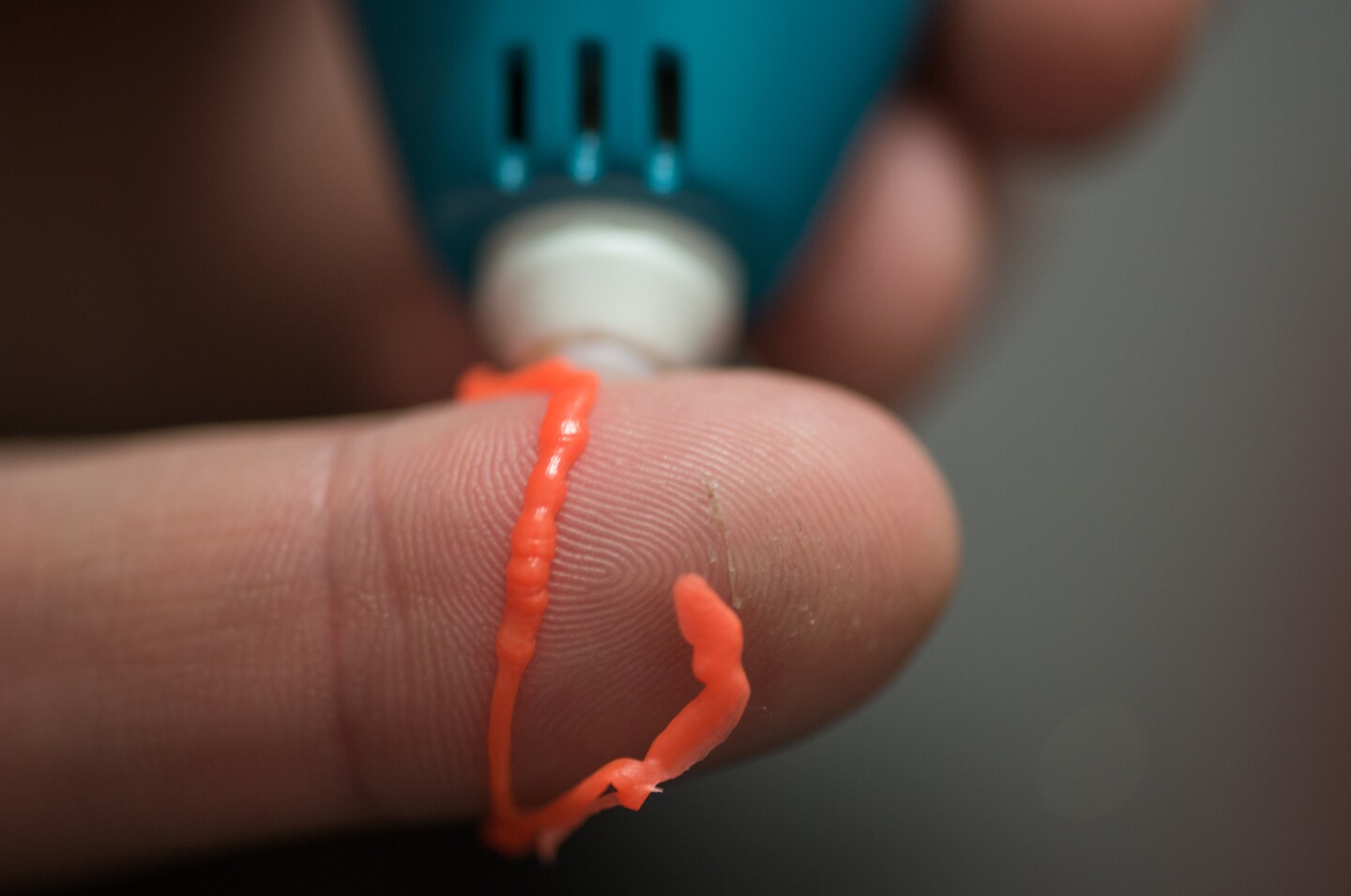 The 3Doodler Start features no hot parts, and you can even draw on you own hands